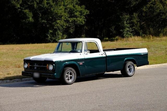 1968 Dodge D W Truck – Heavy Machinery Trade